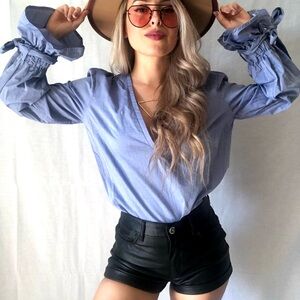 H&M PLEATHER SHORTS SIZE 2